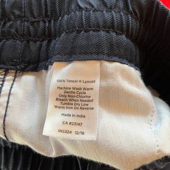 Talbots Tencel Lyocell Pull on Navy Blue Career Elastic Waist Pants - Picture 4 of 4